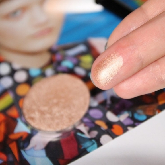 3/$10💙🌟🧚♀️BLISS Ofra MINI FLAWED Eyeshadow/Highlighter NWT - Picture 2 of 6